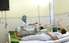 46 du khách Lào bị ngộ độc, nhà hàng bị phạt 25 triệu đồng