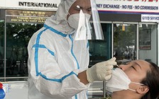 Xét nghiệm nhanh Covid-19 gần 2.000 người tại sân bay Đà Nẵng