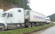 Hàng nghìn xe tải chở nông sản ách tắc tại cửa khẩu Lạng Sơn