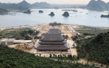 ‘Bùng nổ’ tour du xuân đầu năm bằng xe buýt