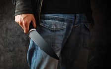 Truy bắt nghi can đâm chết chủ nhà trọ rồi bỏ trốn