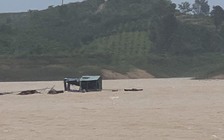 Đi đánh cá trên hồ thủy điện ngày bão số 9 đổ bộ, người đàn ông mắc kẹt