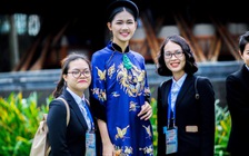 Á hậu Thanh Tú giới thiệu áo dài tại Hội nghị APEC 2017