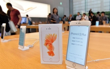 Báo Nhật: Doanh số iPhone đang sụt giảm nghiêm trọng