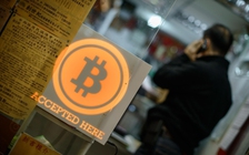 Apple gỡ bỏ hàng loạt ứng dụng giả mạo Bitcoin trên App Store