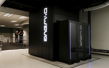 Google tính chuyện kinh doanh máy tính lượng tử giống IBM