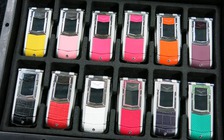 Đóng cửa nhà máy, Vertu bán tháo nhiều điện thoại cũ giá rẻ