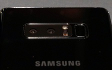 Samsung ra mắt Galaxy S9 với máy ảnh kép vào năm sau