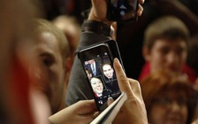 Muốn đăng nhập Facebook, bạn sẽ phải chụp ảnh tự sướng