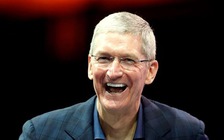 Apple thưởng đậm cho CEO Tim Cook