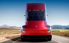 Tesla xây các trạm sạc cho xe điện Semi
