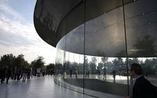 Thiết kế kính trong khuôn viên Apple Park đang gây rắc rối