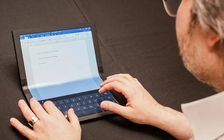 ThinkPad X1 gây 'sốc' với màn hình gập lại không nếp gấp