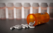 Thuốc tạo bởi AI thử nghiệm lần đầu tiên trên người