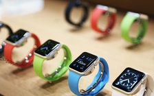 Mỹ dỡ bỏ thuế quan đối với Apple Watch nhập từ Trung Quốc