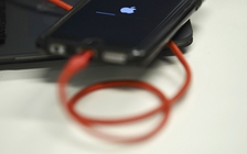 Các nhà mạng Mỹ tặng hàng chục ngàn bộ sạc cho bệnh viện