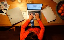 Ứng dụng video trực tuyến và game 'lên ngôi' trong mùa dịch Covid-19