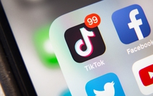 TikTok tìm cách ngăn chặn video tự tử lan truyền