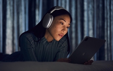 AirPods Max sẽ không hỗ trợ Apple Music lossless qua Lightning