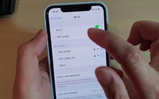 Thêm một điểm phát sóng Wi-Fi nguy hại cho iPhone