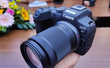Canon R7 và R10 ra mắt tại Việt Nam, giá từ 35,2 triệu đồng