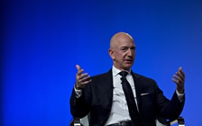 Amazon đối mặt thách thức nào sau khi Jeff Bezos rút lui?