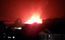 Chợ Hiếu Nghệ An phát cháy trong đêm, thiệt hại hàng chục tỉ đồng