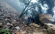 Quốc lộ 8A được thông tuyến trở lại sau gần 8 giờ bị ách tắc