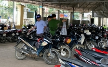 Chồng giết vợ rồi tự sát bất thành