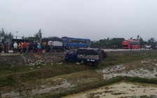 Tai nạn liên hoàn trên quốc lộ 1A, 4 xe hư hỏng nặng