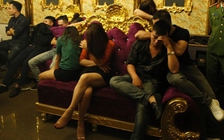 Tạm giữ hình sự 3 nghi phạm và xử phạt hành chính 10 người