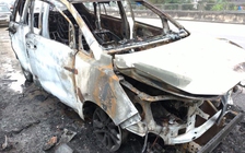 Thuê xe Innova 7 chỗ để về quê ăn tết thì xe bốc cháy trên đường