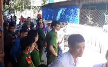 Điều tra vụ chồng dùng dao cứa cổ vợ rồi tự sát