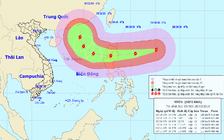 Siêu bão Yutu đang hoạt động gần Biển Đông