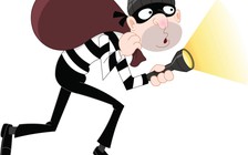 Đề nghị cảnh cáo Phó chủ tịch xã trộm quần lót của cô hàng xóm