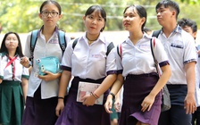 Sai sót đề thi tiếng Anh lớp 10 tại TP.HCM: Viết 'young' hay 'your' đều có điểm