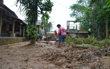 Cam Lộ tan hoang sau lũ dữ