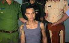 Truy đuổi 20 km bắt nghi phạm vận chuyển 5.800 viên ma túy