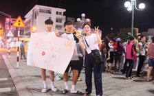 Đêm Giáng sinh, học trò Hàn Quốc bán đồ gây quỹ giúp trẻ khuyết tật Quảng Trị