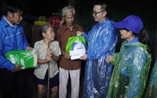 'San sẻ yêu thương cùng người miền Trung'