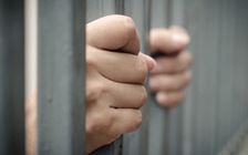 Khởi tố vụ án mạng 'trách móc đi nhậu mà không rủ, bị đánh chết'