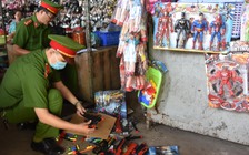 Tiền Giang: Thu hồi hơn 7.000 que pháo và hàng trăm đồ chơi bạo lực