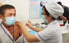 Long An: Tiêm thử nghiệm vắc xin phòng Covid-19 do Việt Nam sản xuất