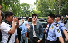 Xuất hiện giữa 'tâm bão', Sơn Tùng được bảo vệ nghiêm ngặt