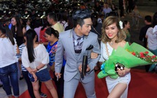 Quách Tuấn Du lần đầu công khai bạn gái khi đi xem show Mr Đàm