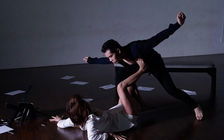 Phạm Lịch làm MV 'Đừng im lặng' nói về nạn quấy rối tình dục