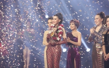 'Cô gái triệu view' đội Noo Phước Thịnh đăng quang 'Giọng hát Việt 2018'