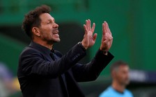 HLV Diego Simeone được chủ tịch CLB Atletico Madrid bảo vệ