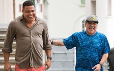 Ronaldo kể lại khoảnh khắc Maradona tặng anh chiếc đồng hồ quý hơn vàng