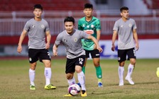 Vận may của Quang Hải và đồng đội khi V-League tạm hoãn